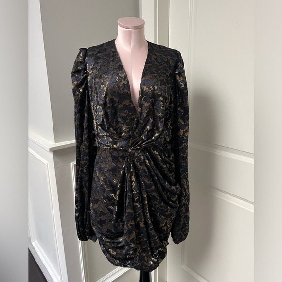 House of CB black and gold long sleeve dress tried on but I removed the pink tag - Picture 3 of 8